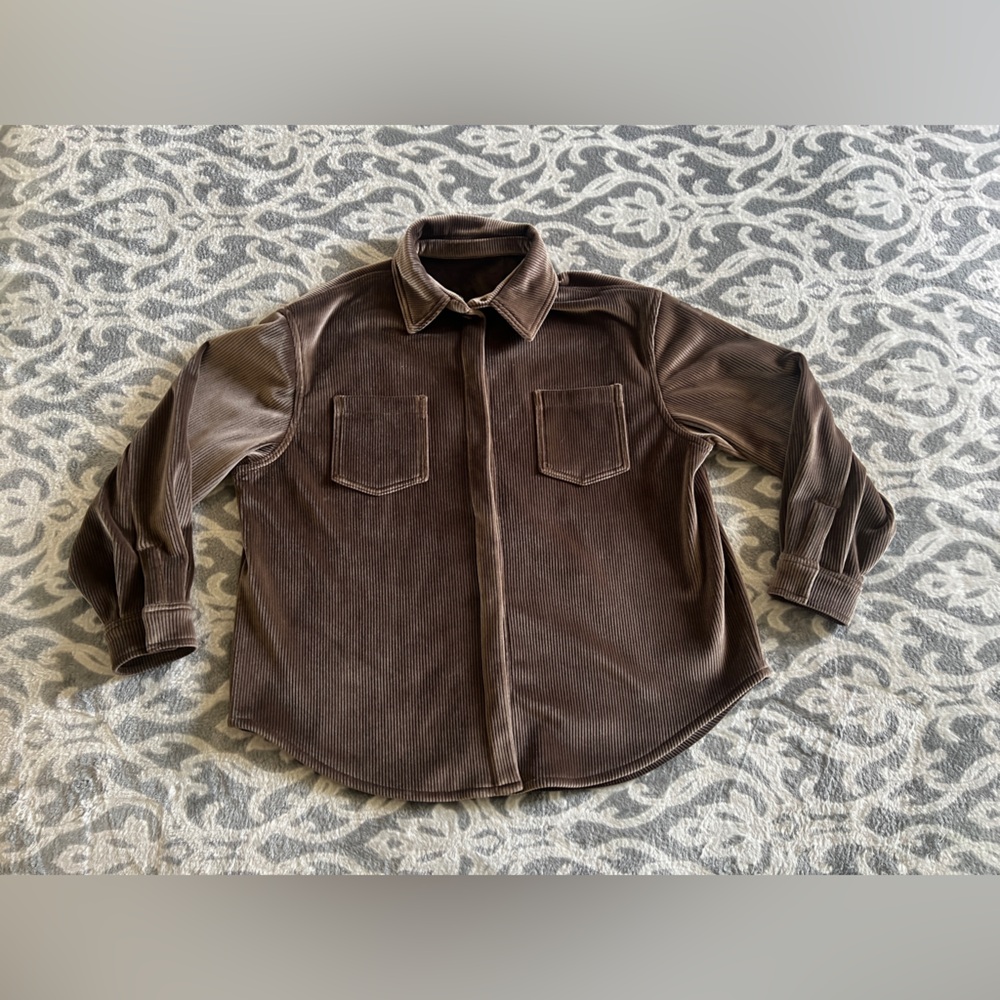 Alo Yoga Ribbed Velour Mountain Side Shacket - Macchiato - Picture 2 of 9